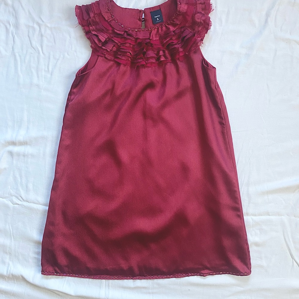 Deep Red, satin with ruffle neck Gap holiday dress, size 8